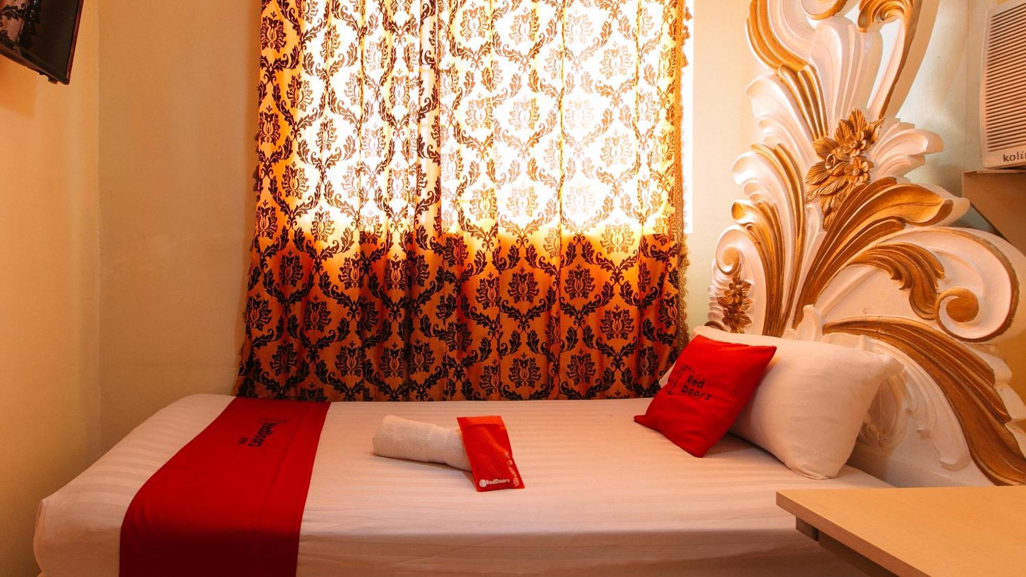 Reddoorz At Manila Venetian Hotel Exterior foto